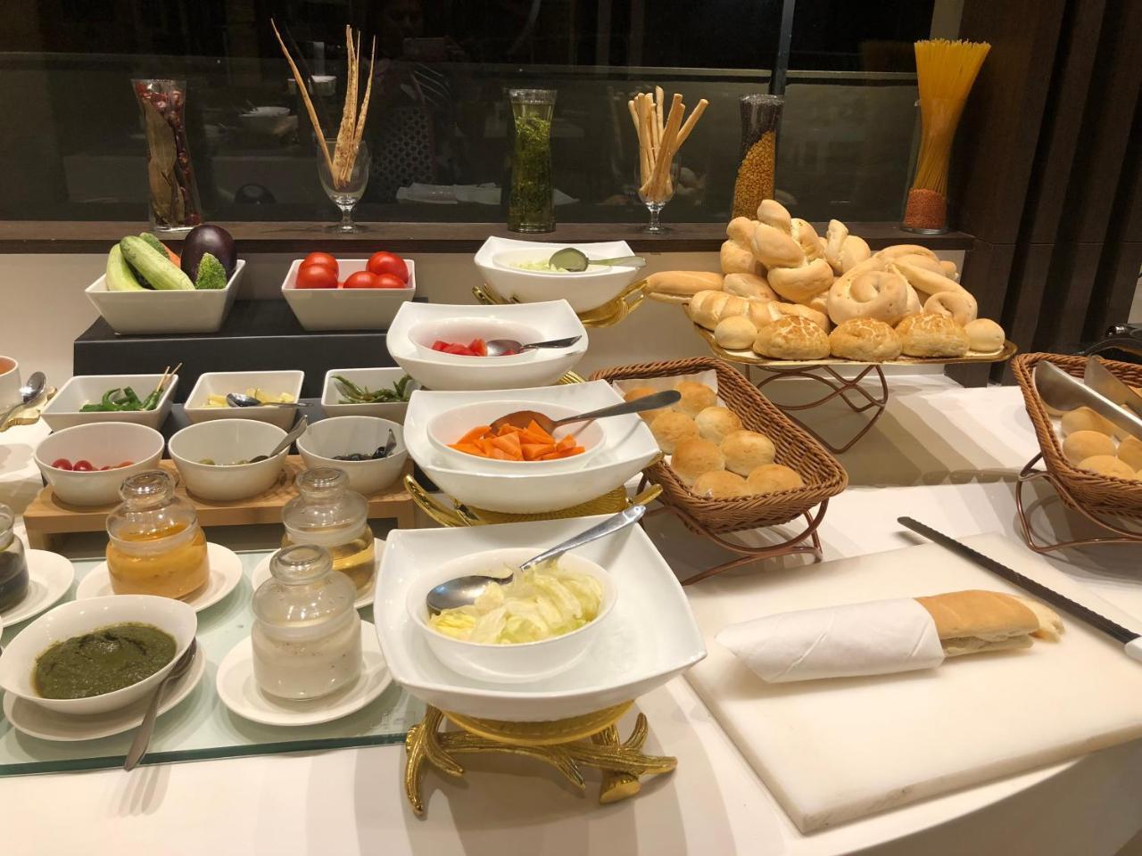 韦洛尔财富公园酒店 外观 照片